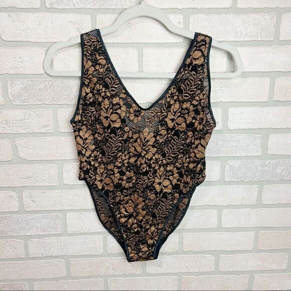 Vtg 80's Natori Black and Gold Lace BodySuit I7 - Picture 6 of 7
